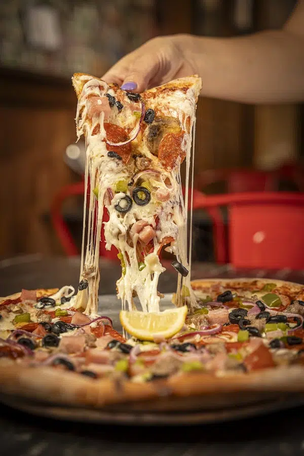 Red Banjo Pizza
